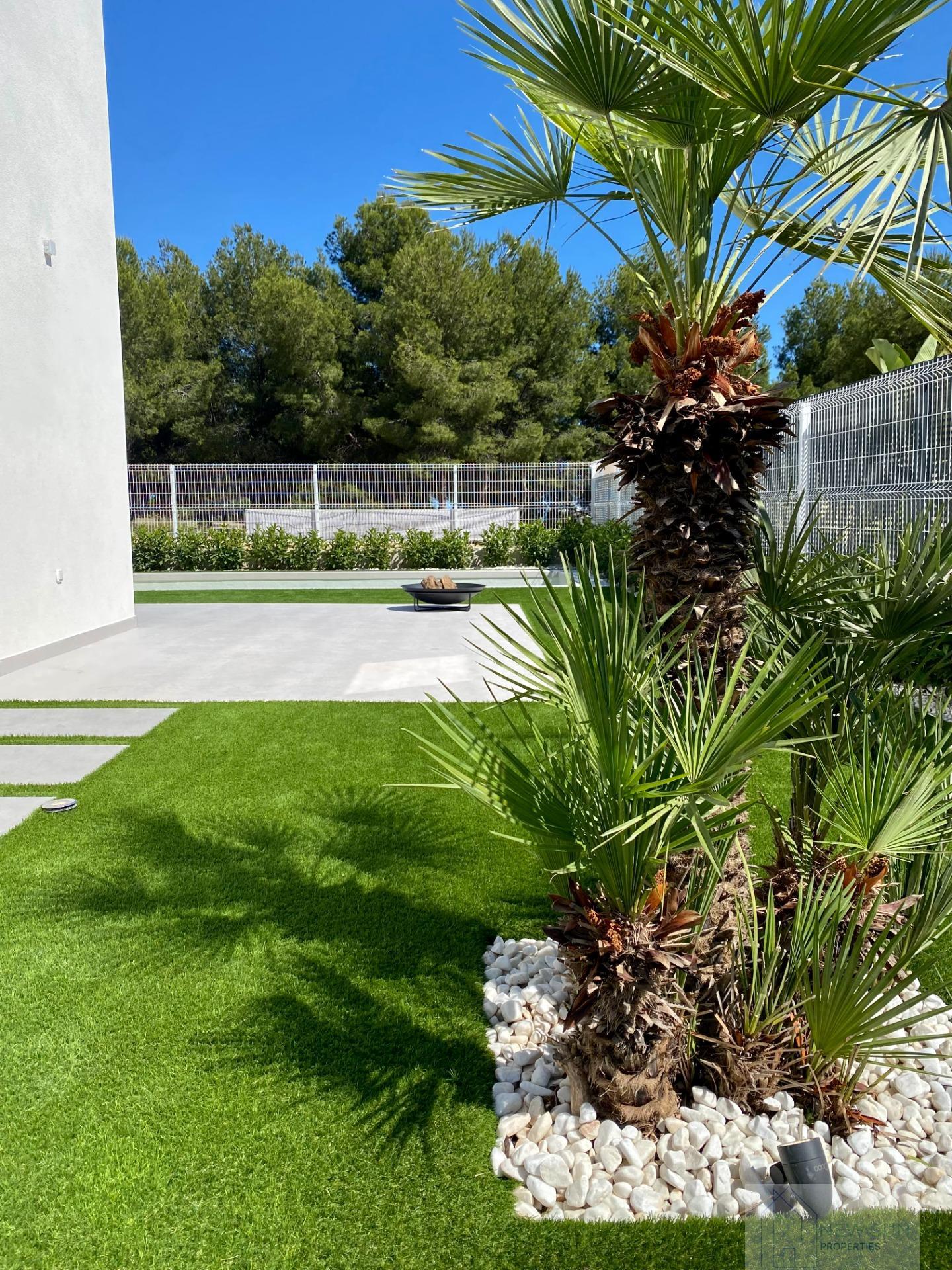 For sale of villa in Finestrat