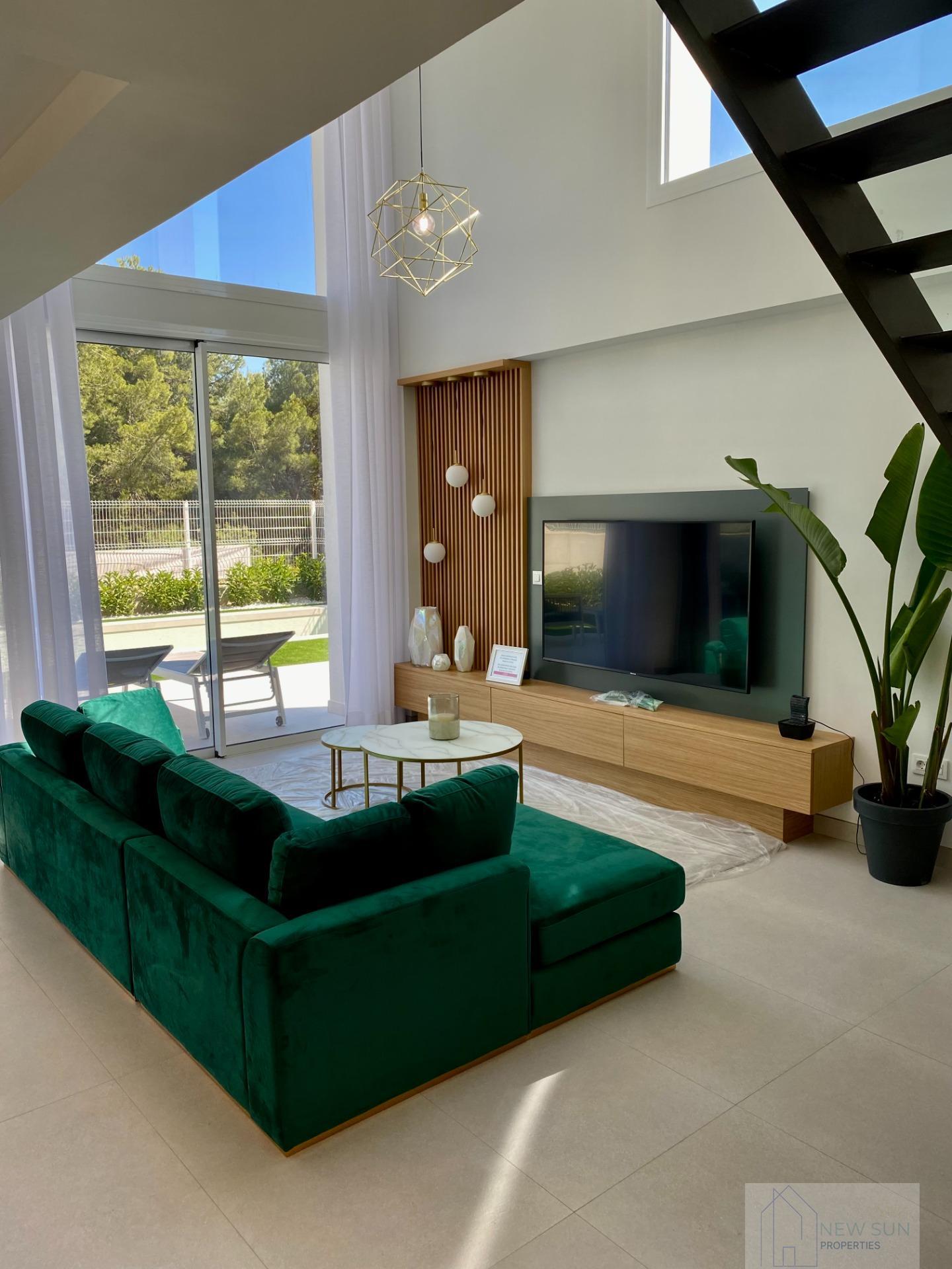 For sale of villa in Finestrat