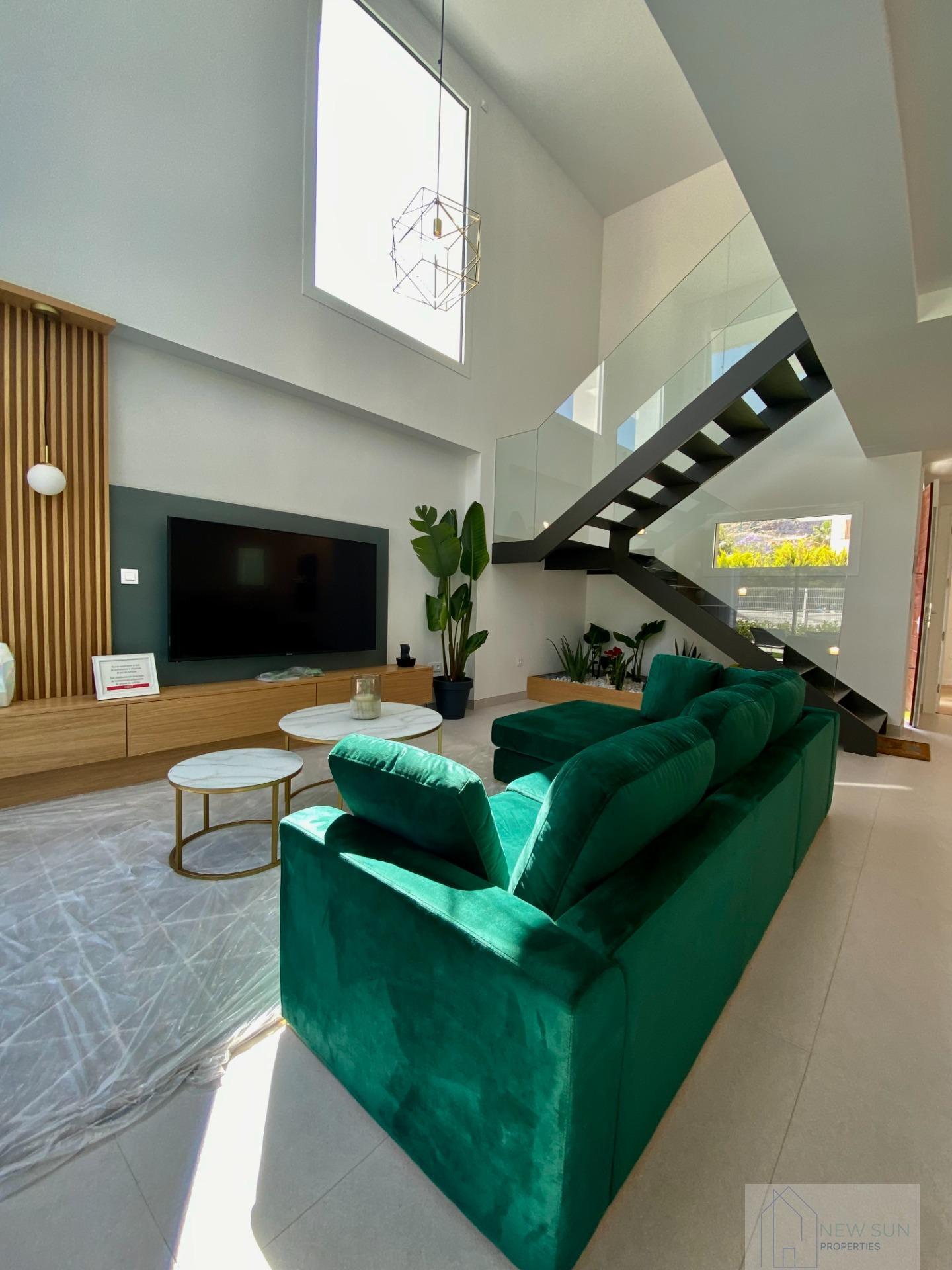 For sale of villa in Finestrat