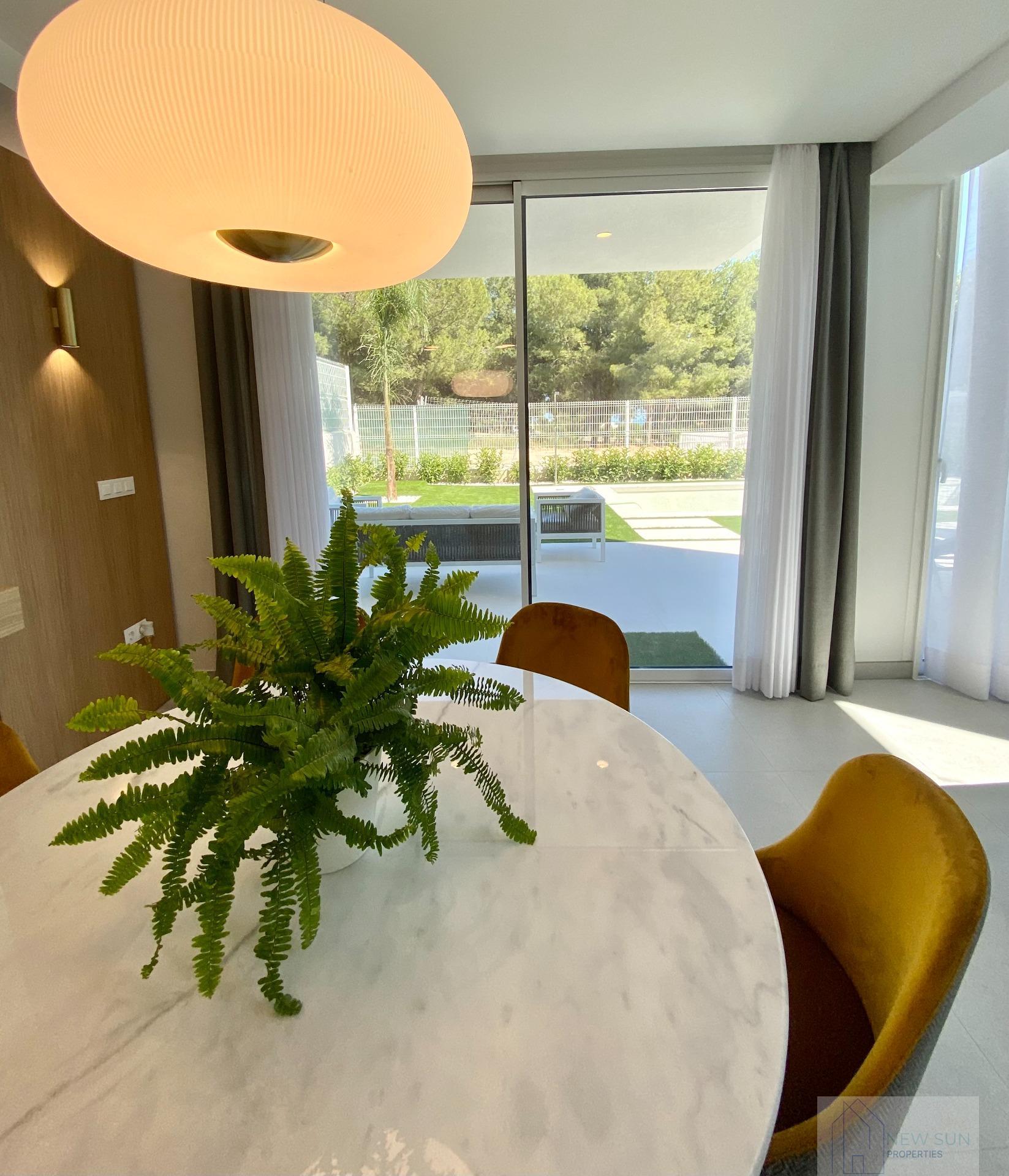 For sale of villa in Finestrat