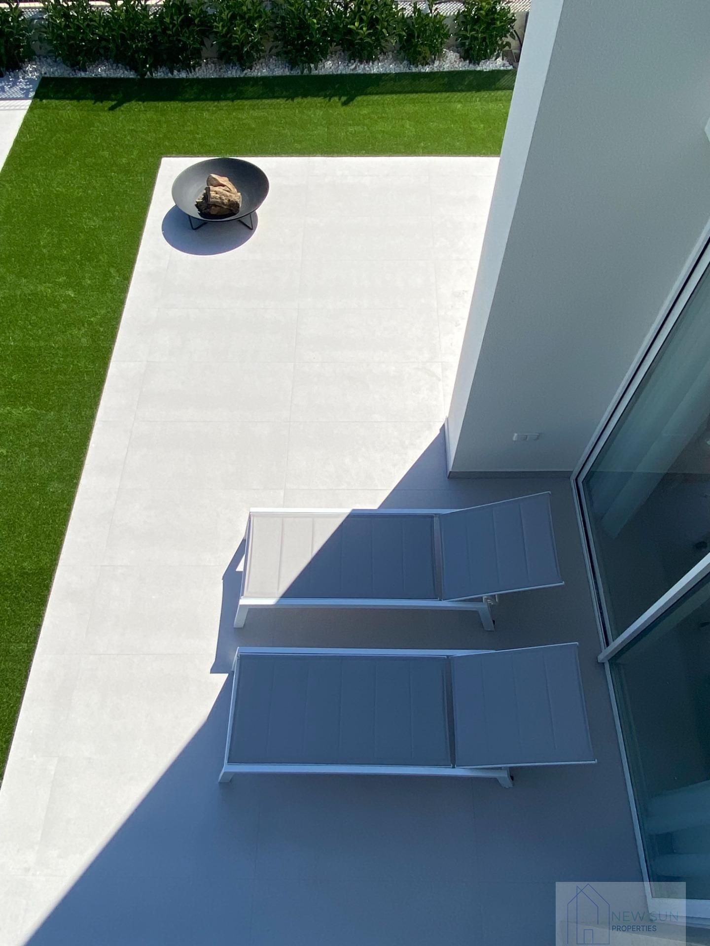 For sale of villa in Finestrat