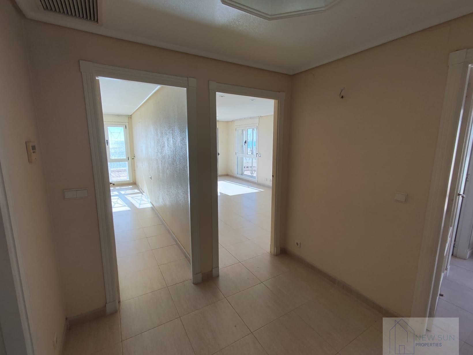 For sale of penthouse in Torrevieja