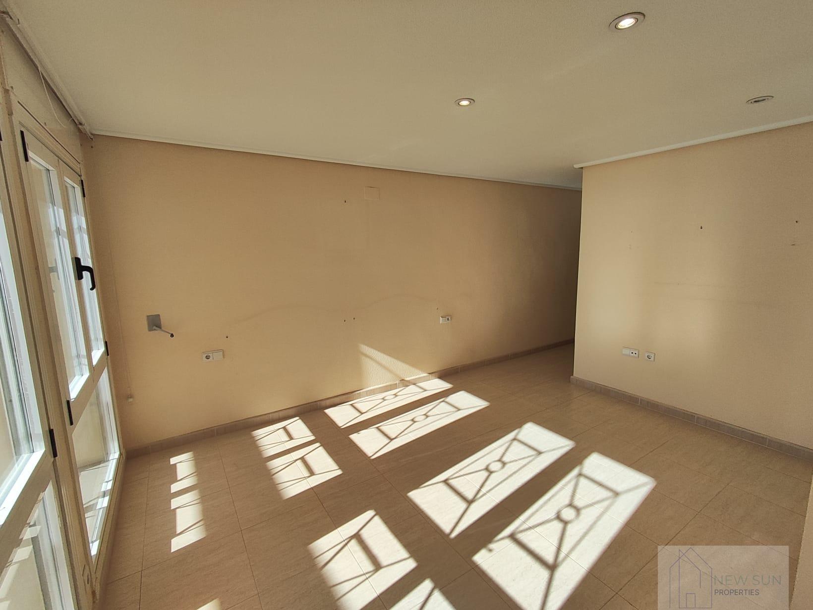 For sale of penthouse in Torrevieja