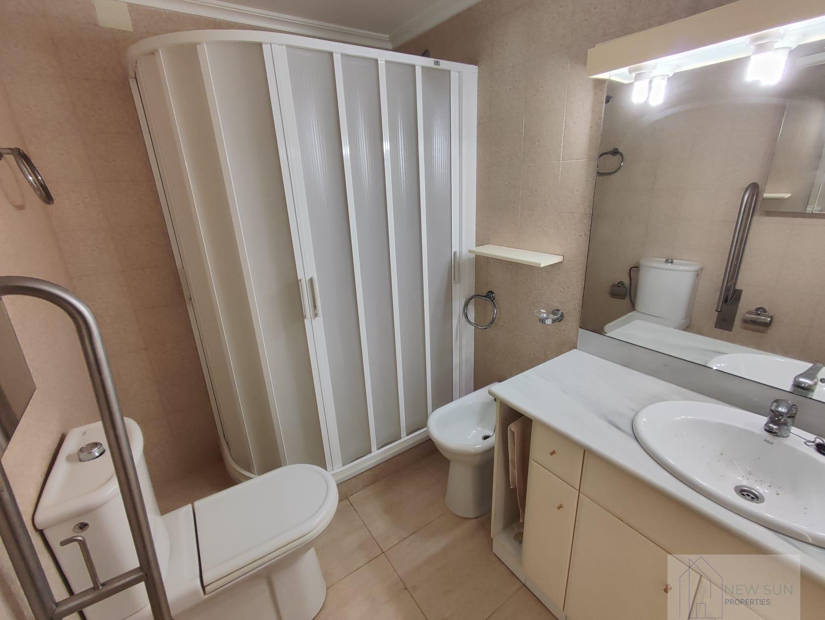 For sale of penthouse in Torrevieja