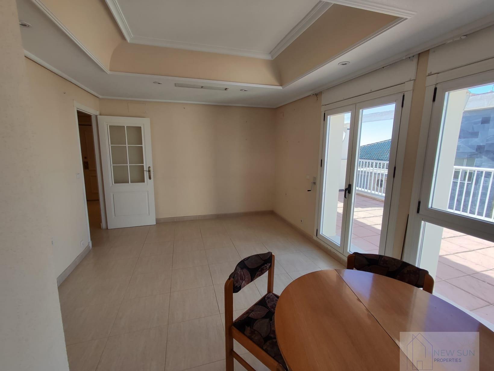 For sale of penthouse in Torrevieja
