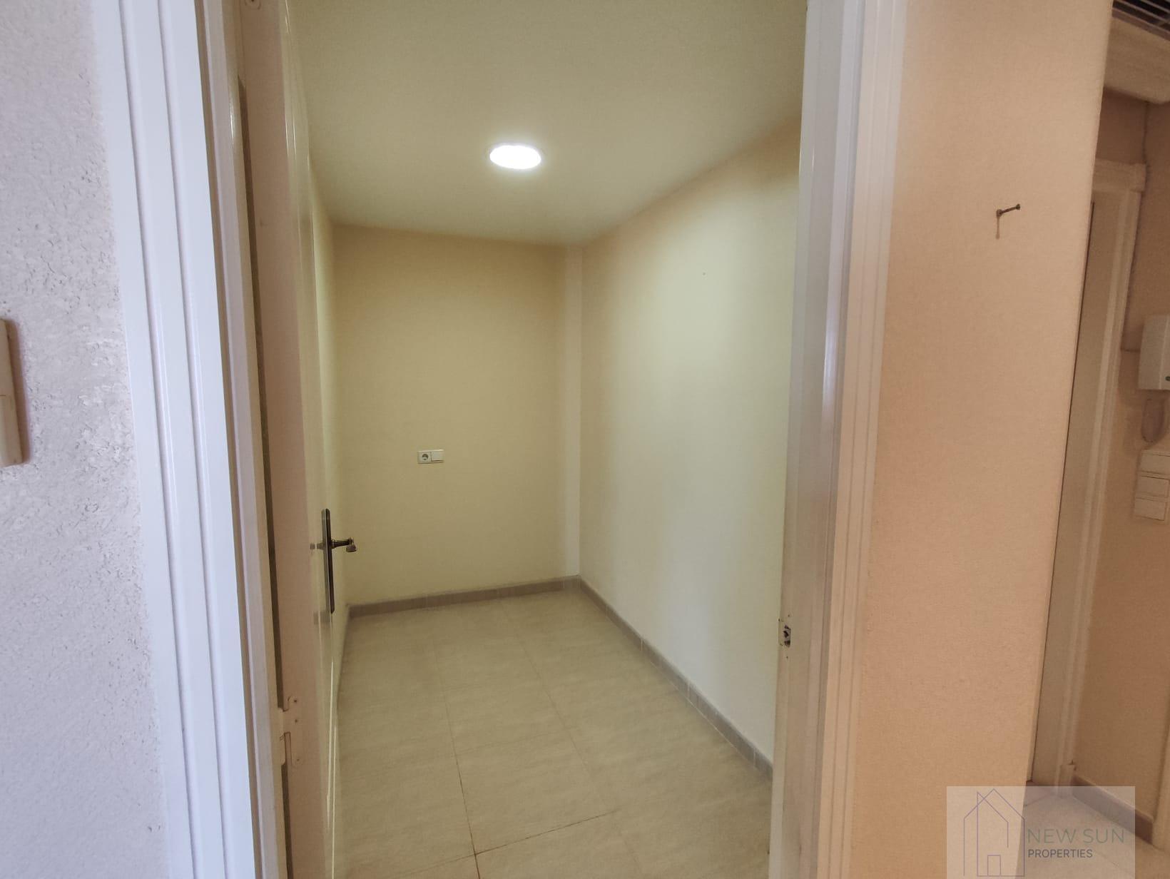 For sale of penthouse in Torrevieja