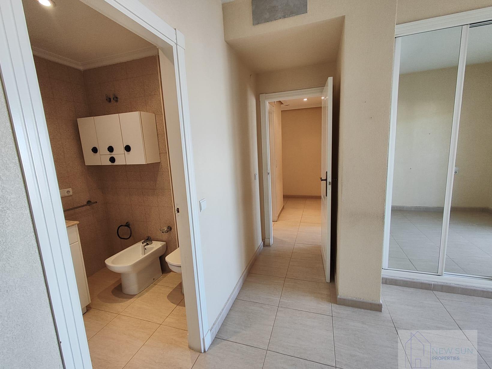 For sale of penthouse in Torrevieja