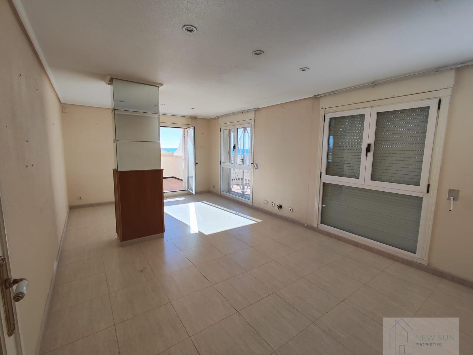 For sale of penthouse in Torrevieja