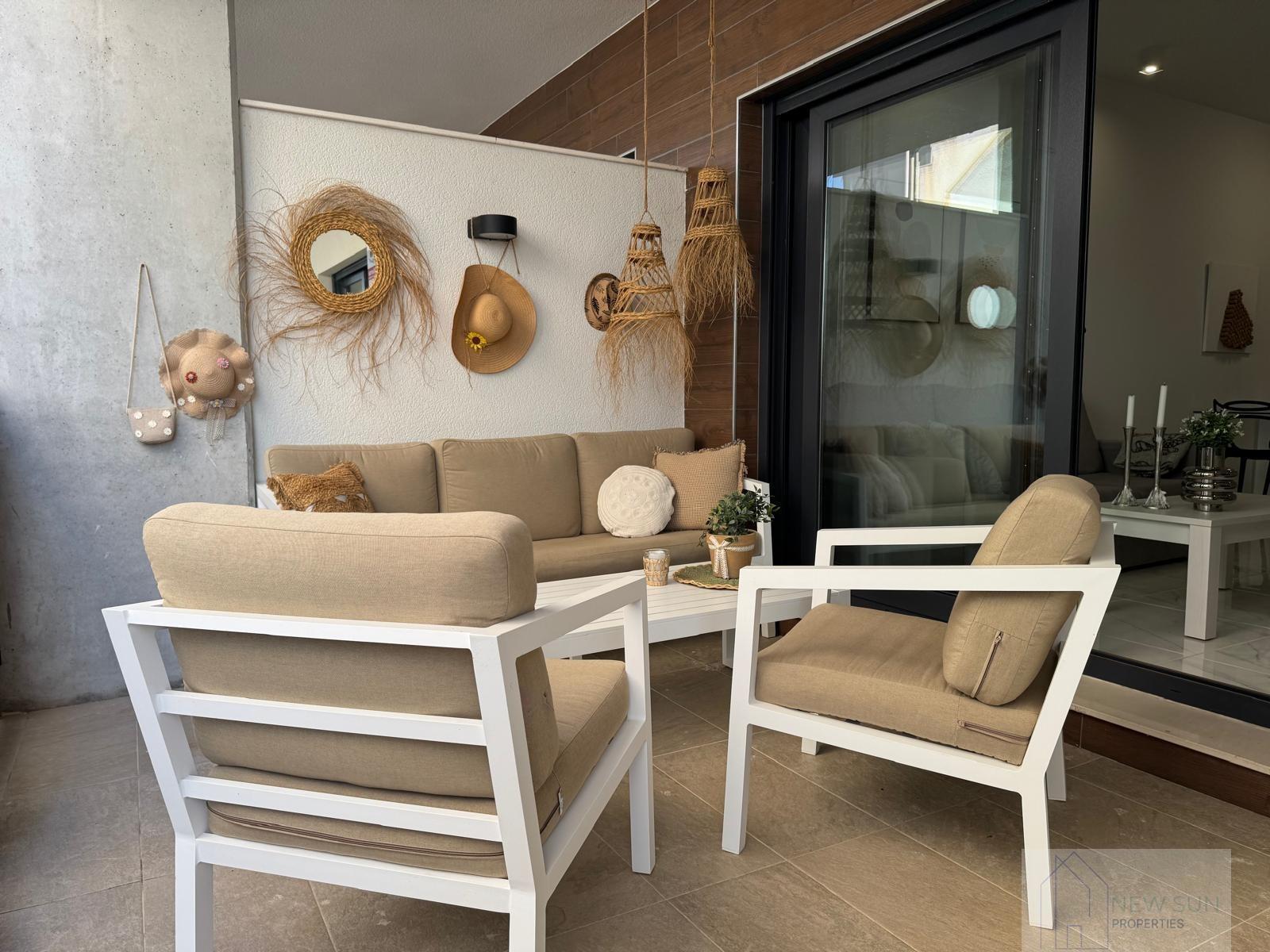 For sale of bungalow in Guardamar del Segura