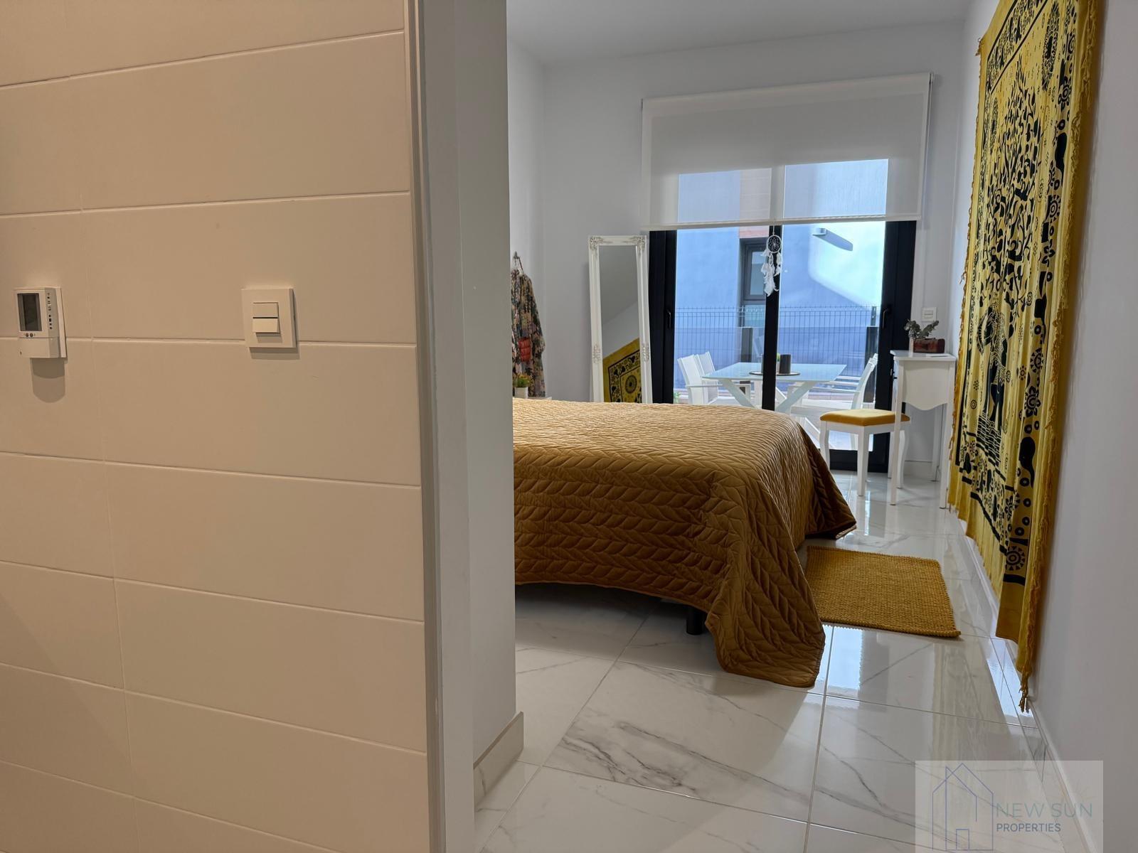 For sale of bungalow in Guardamar del Segura