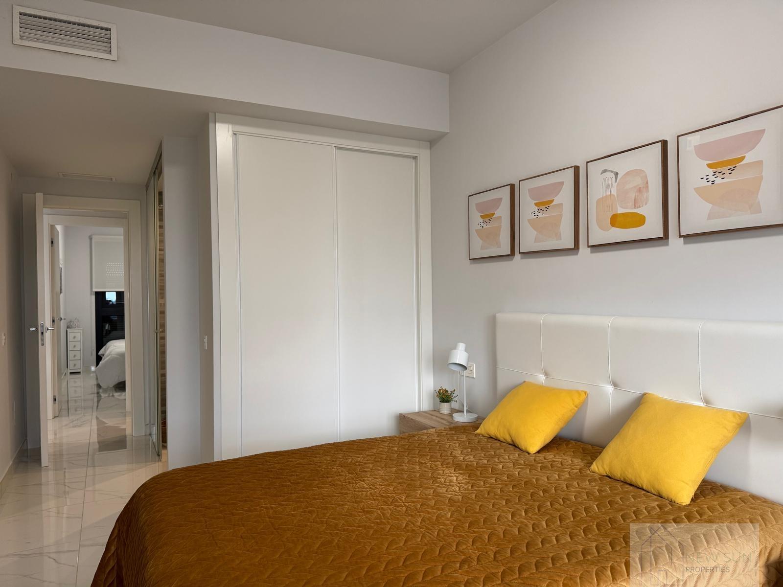 For sale of bungalow in Guardamar del Segura