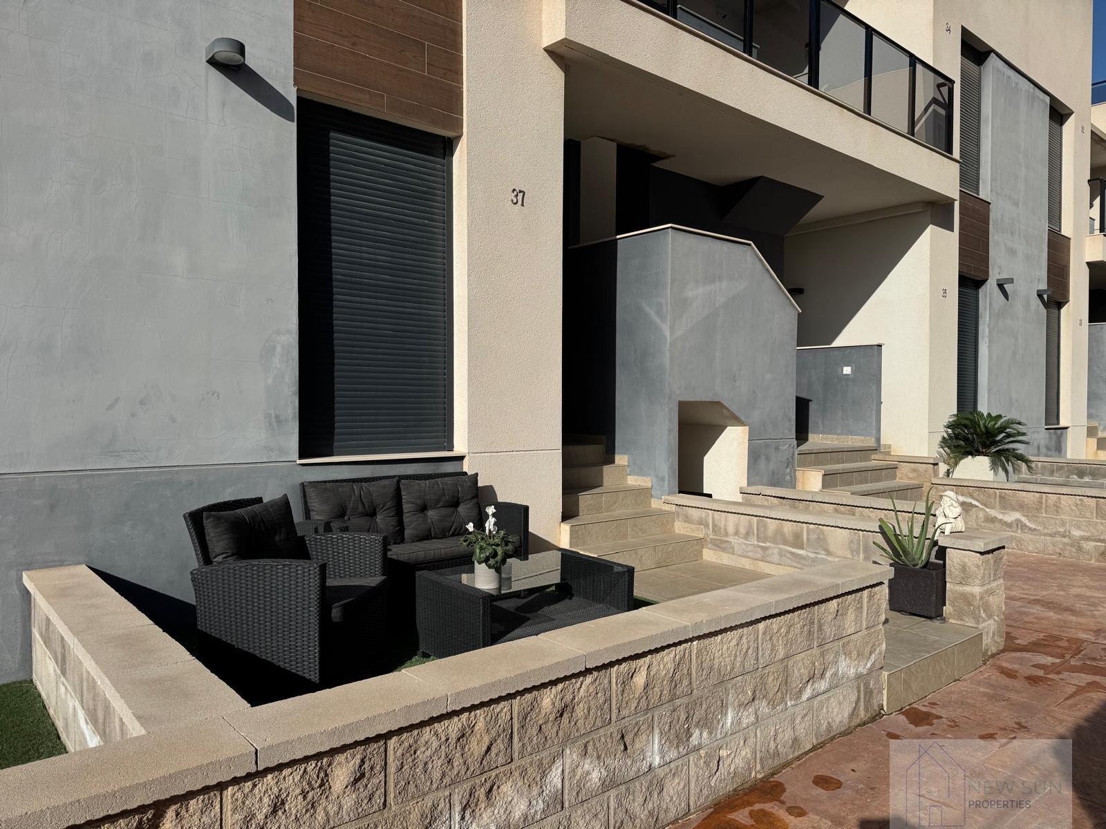 For sale of bungalow in Guardamar del Segura