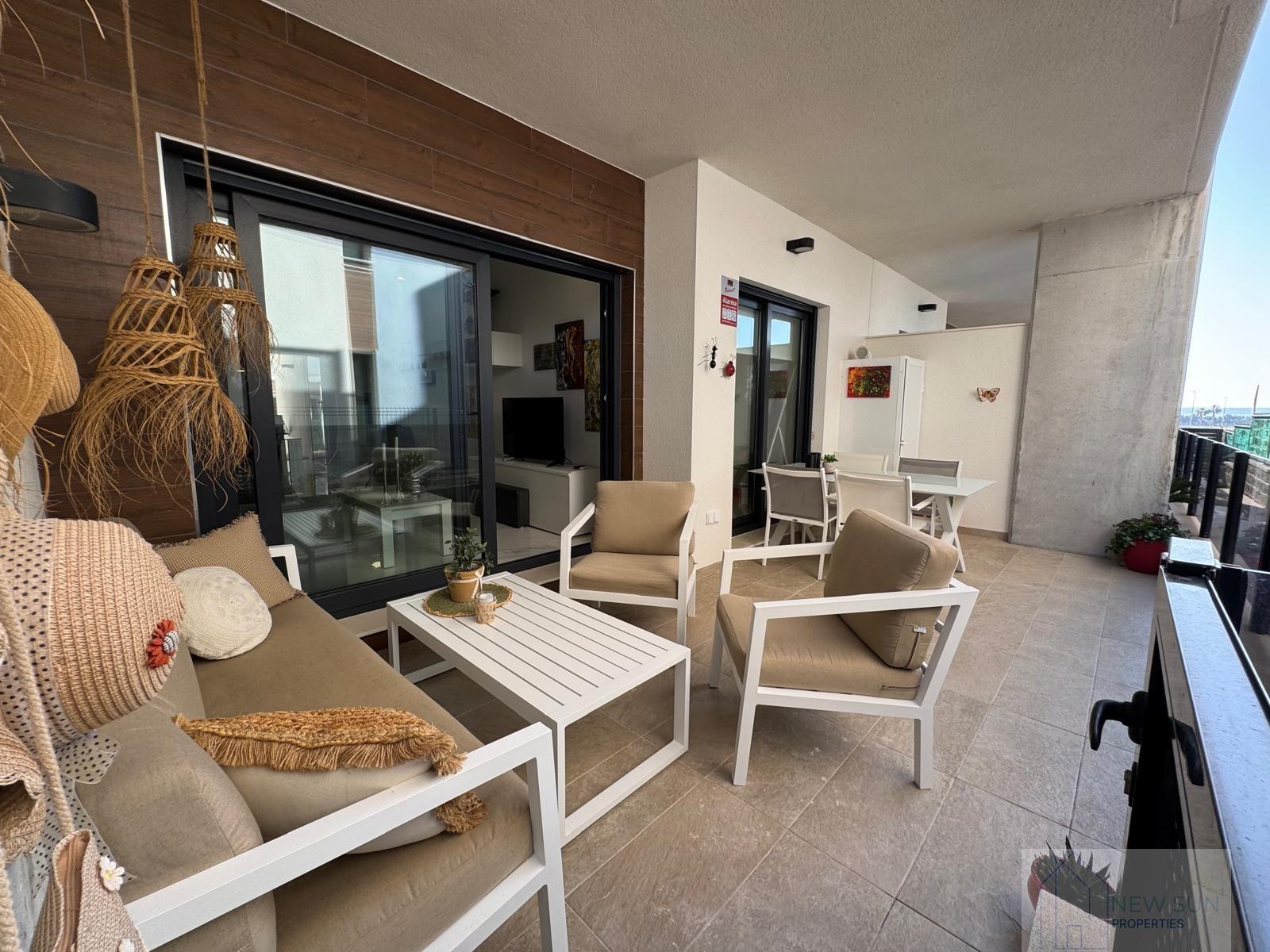 For sale of bungalow in Guardamar del Segura