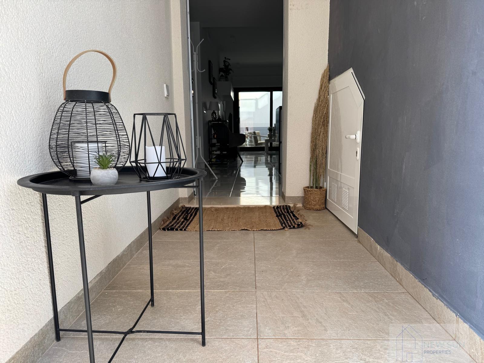 For sale of bungalow in Guardamar del Segura