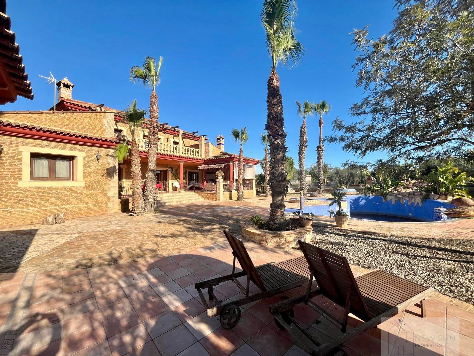 For sale of rural property in Rojales