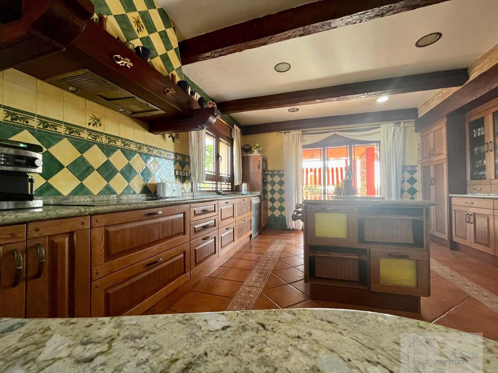 For sale of rural property in Rojales