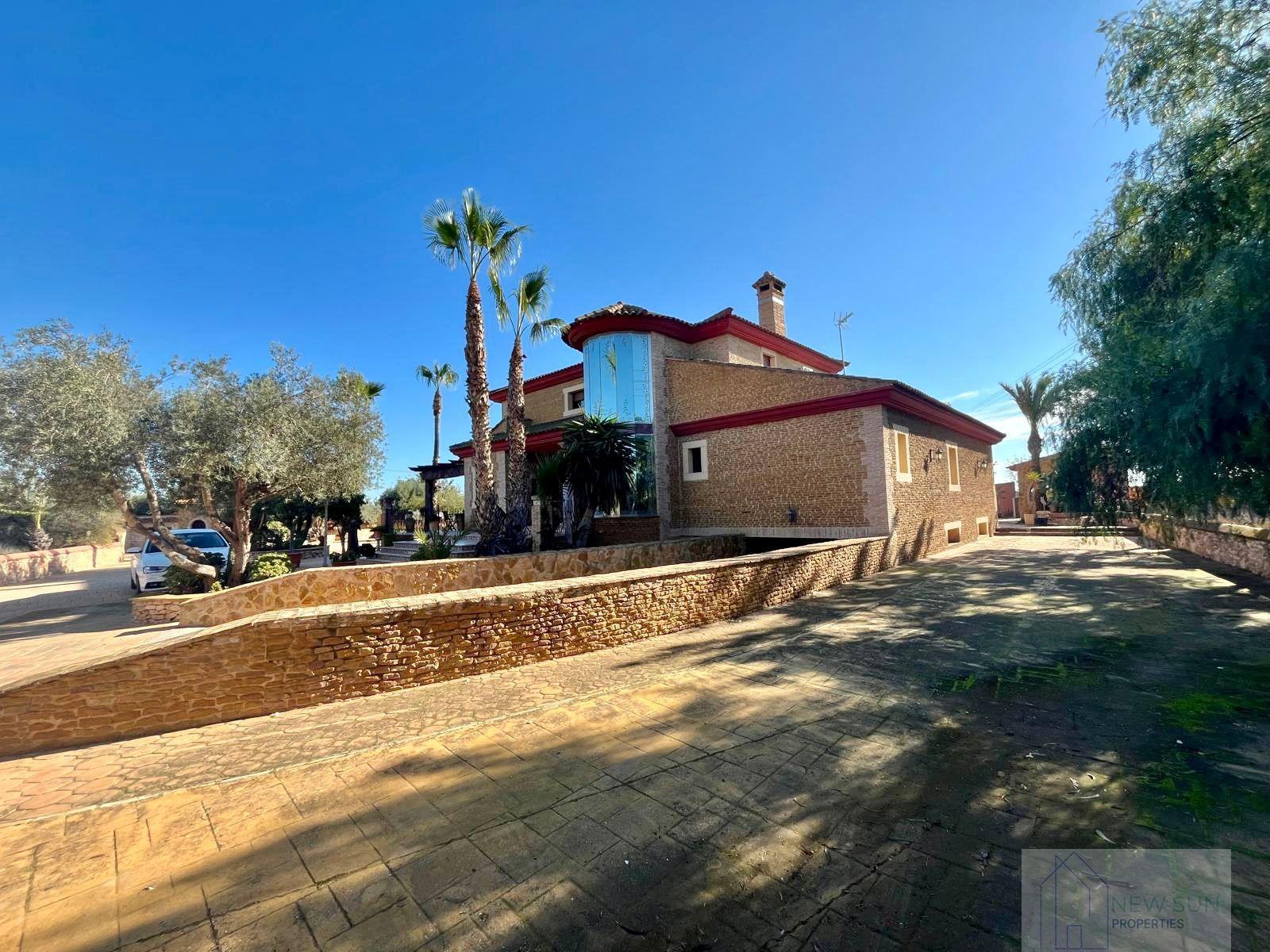 For sale of rural property in Rojales