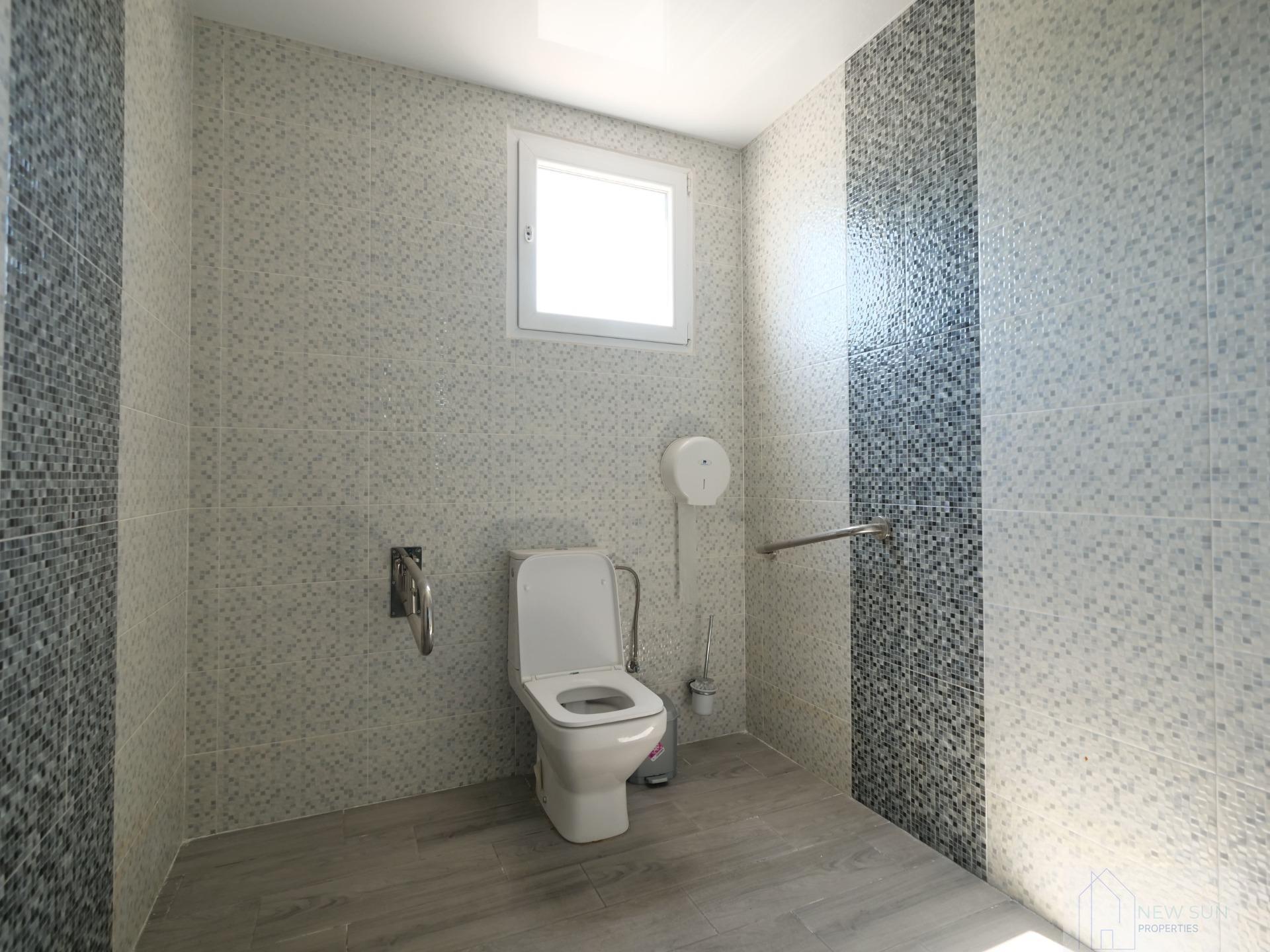 For sale of flat in Daya Nueva