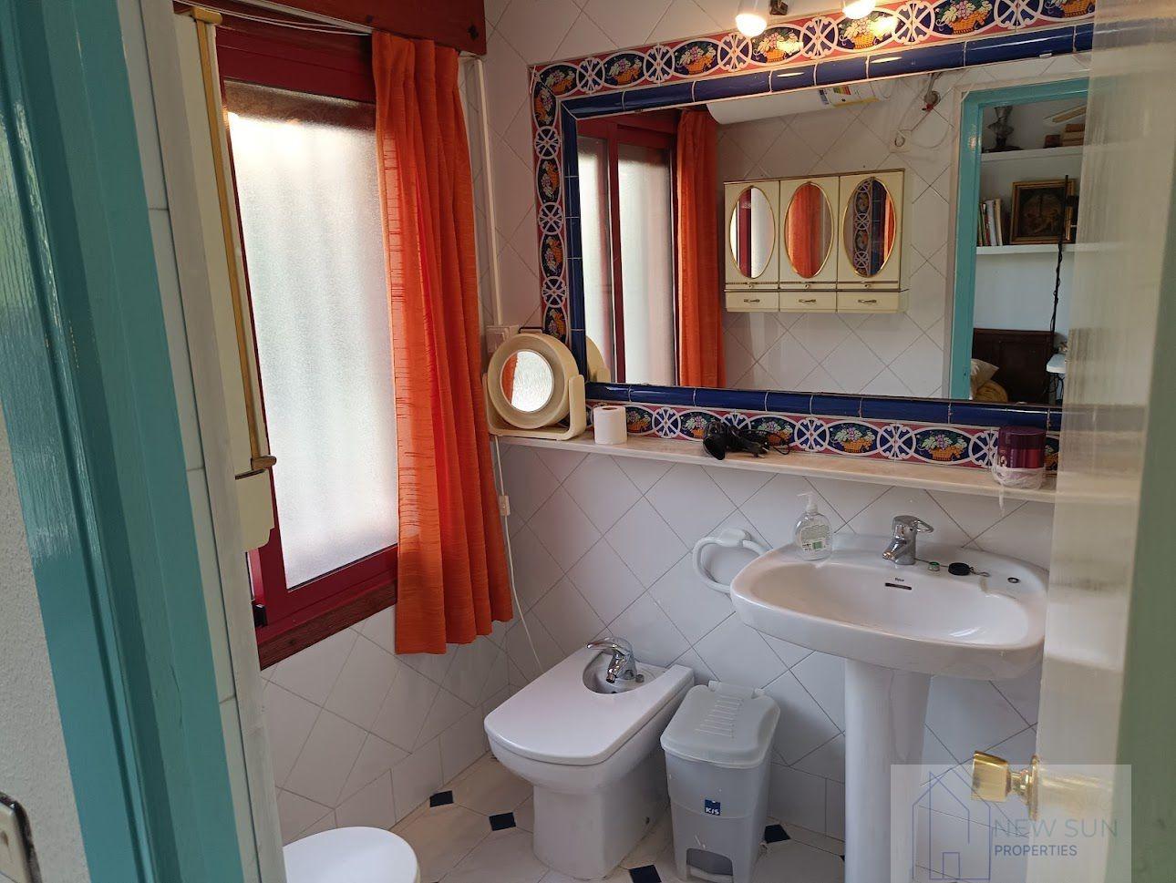 For sale of villa in Orihuela Costa