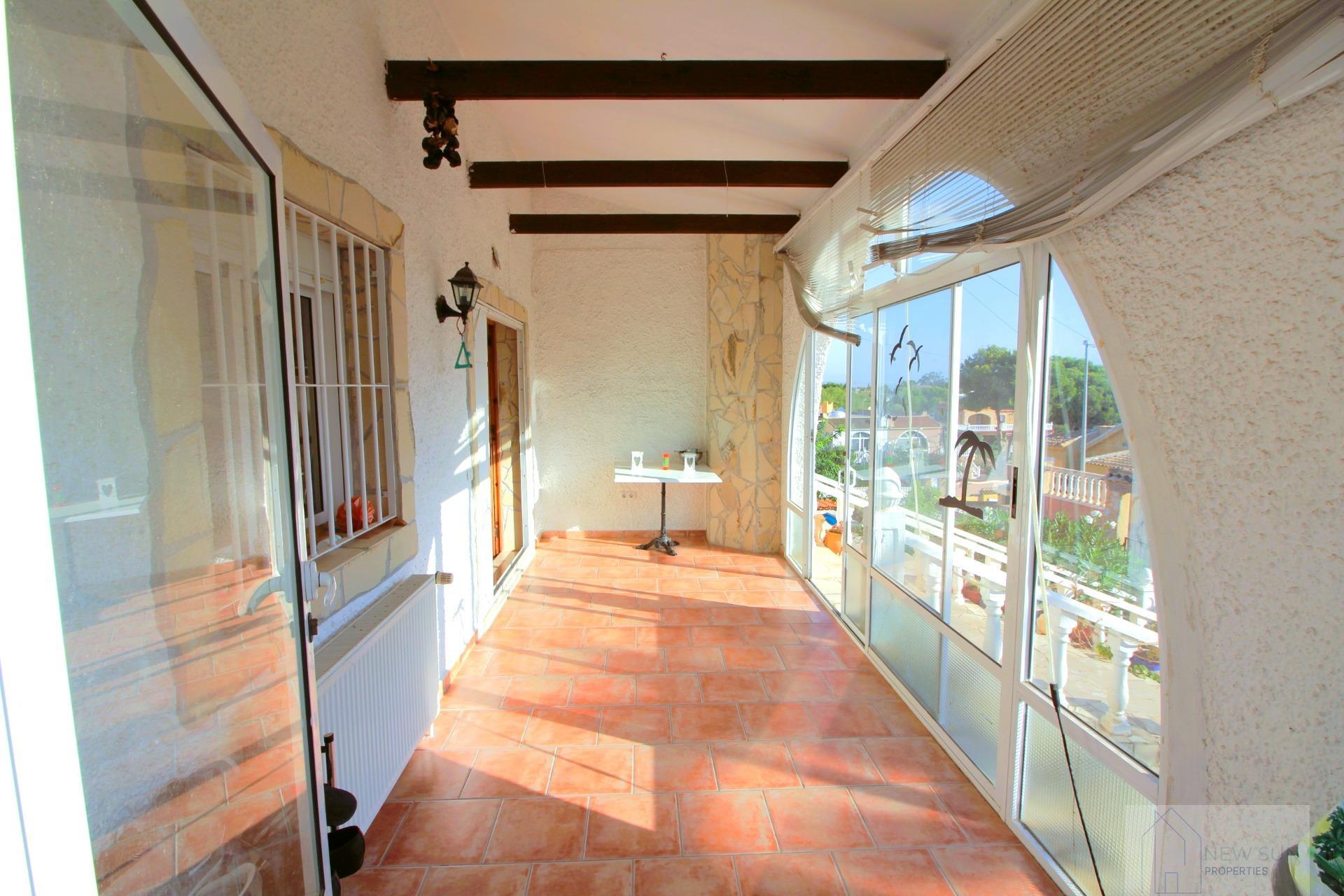 For sale of house in Orihuela Costa