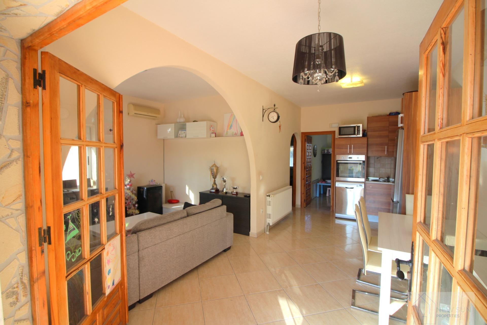 For sale of house in Orihuela Costa