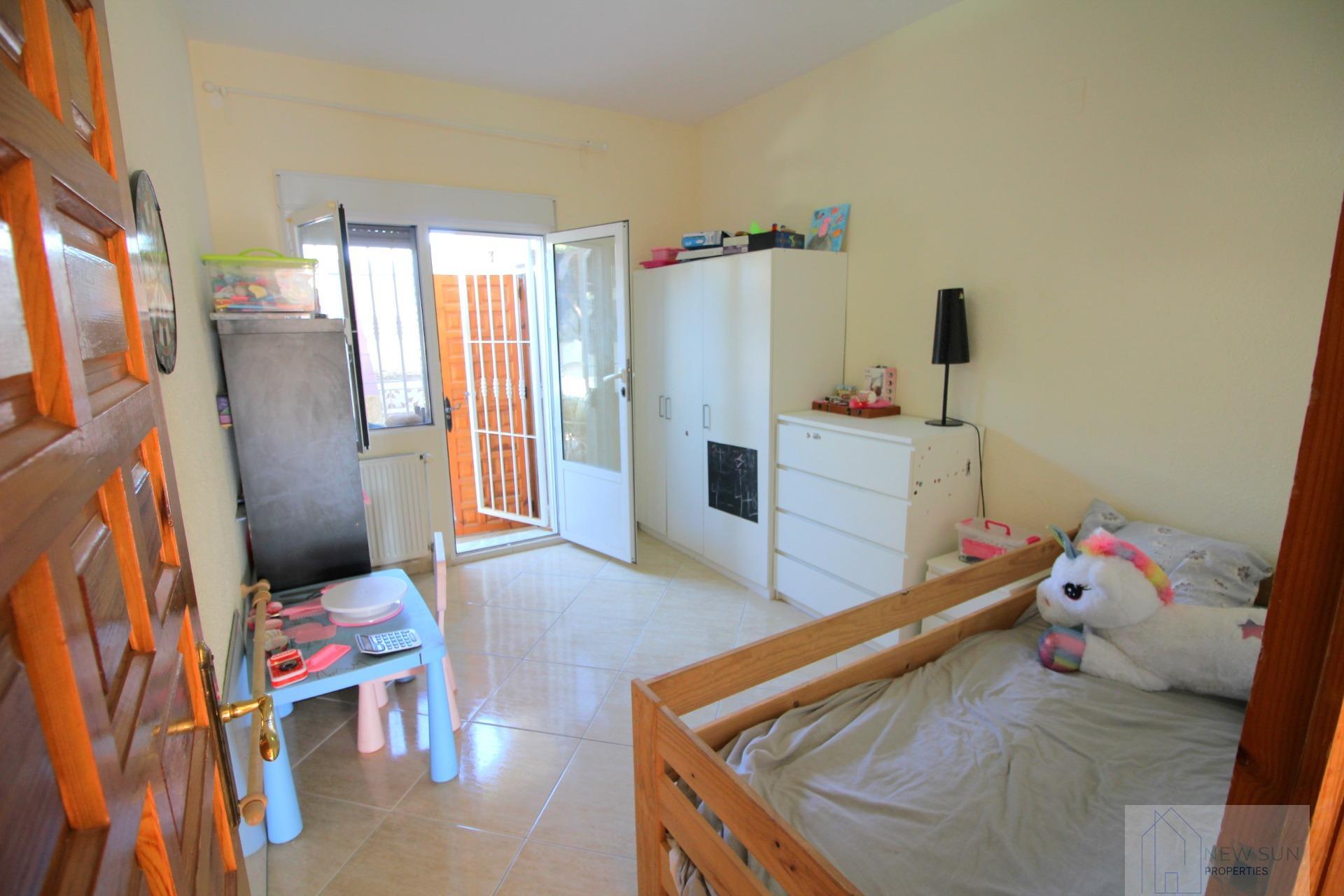 For sale of house in Orihuela Costa