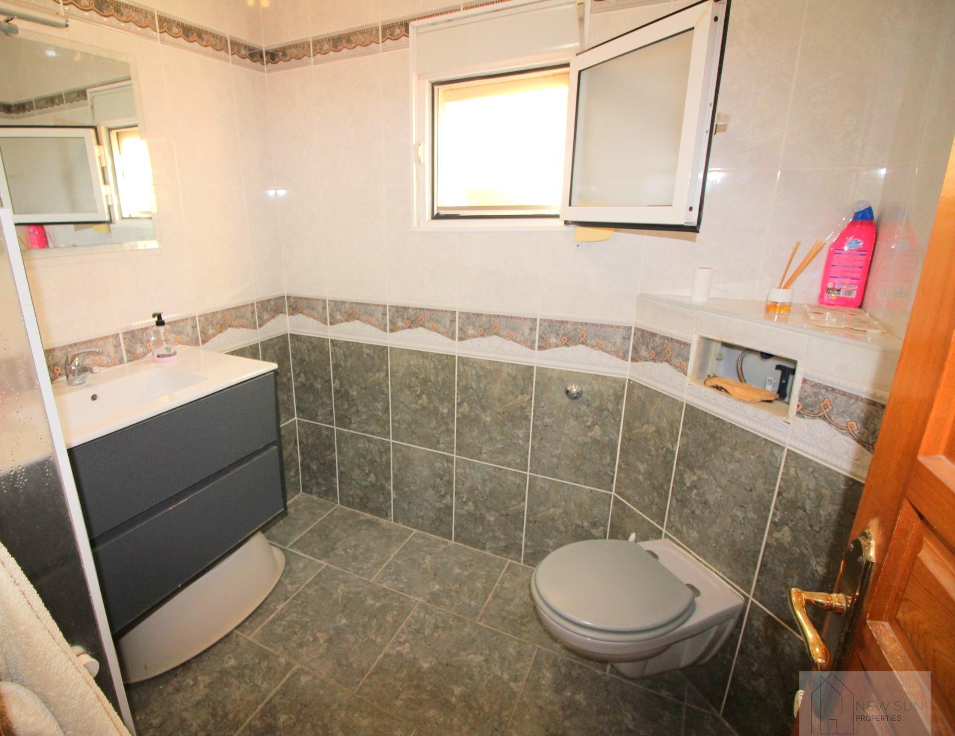 For sale of house in Orihuela Costa