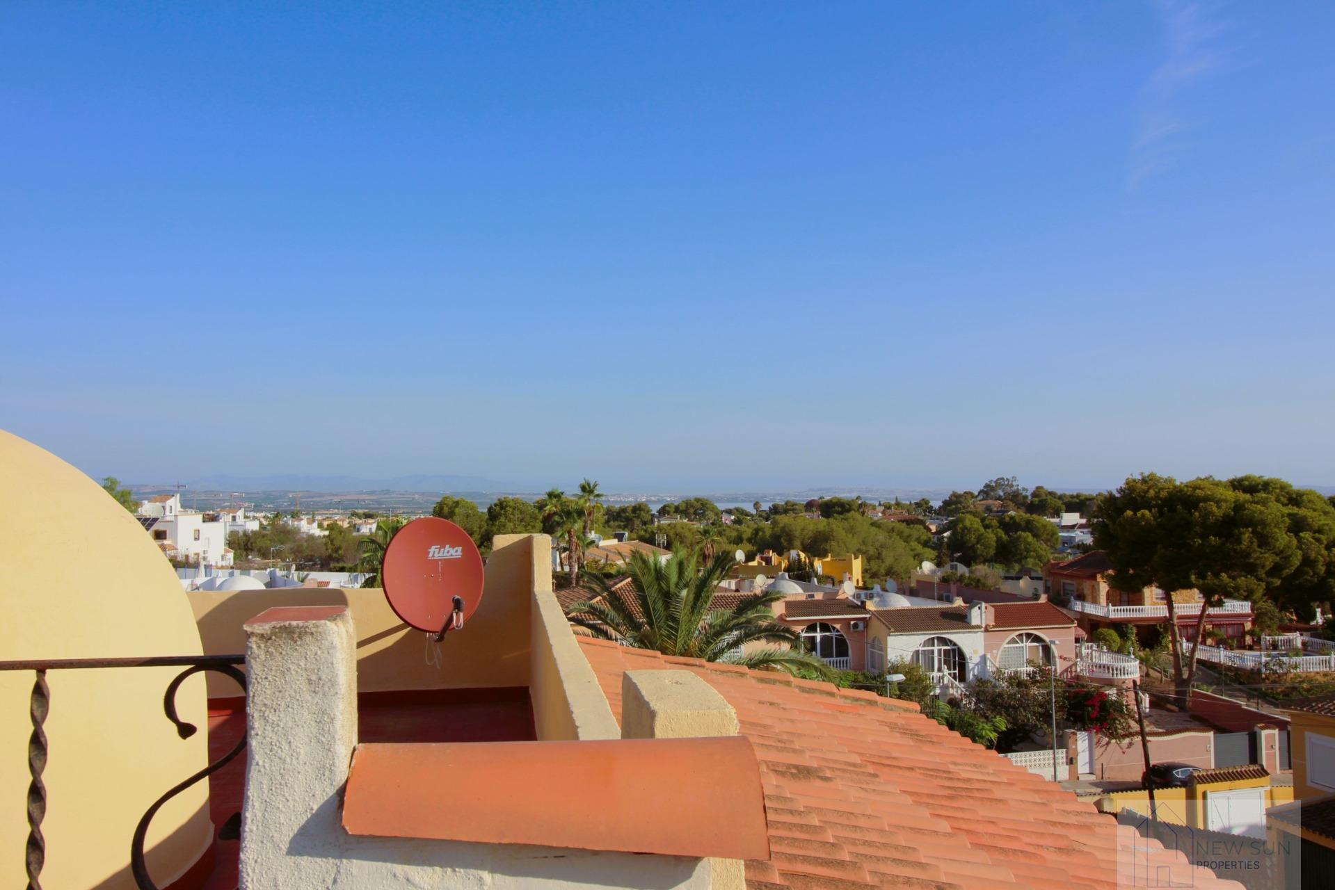 For sale of house in Orihuela Costa