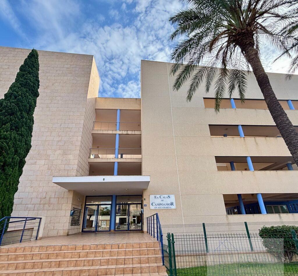 For sale of apartment in Orihuela Costa