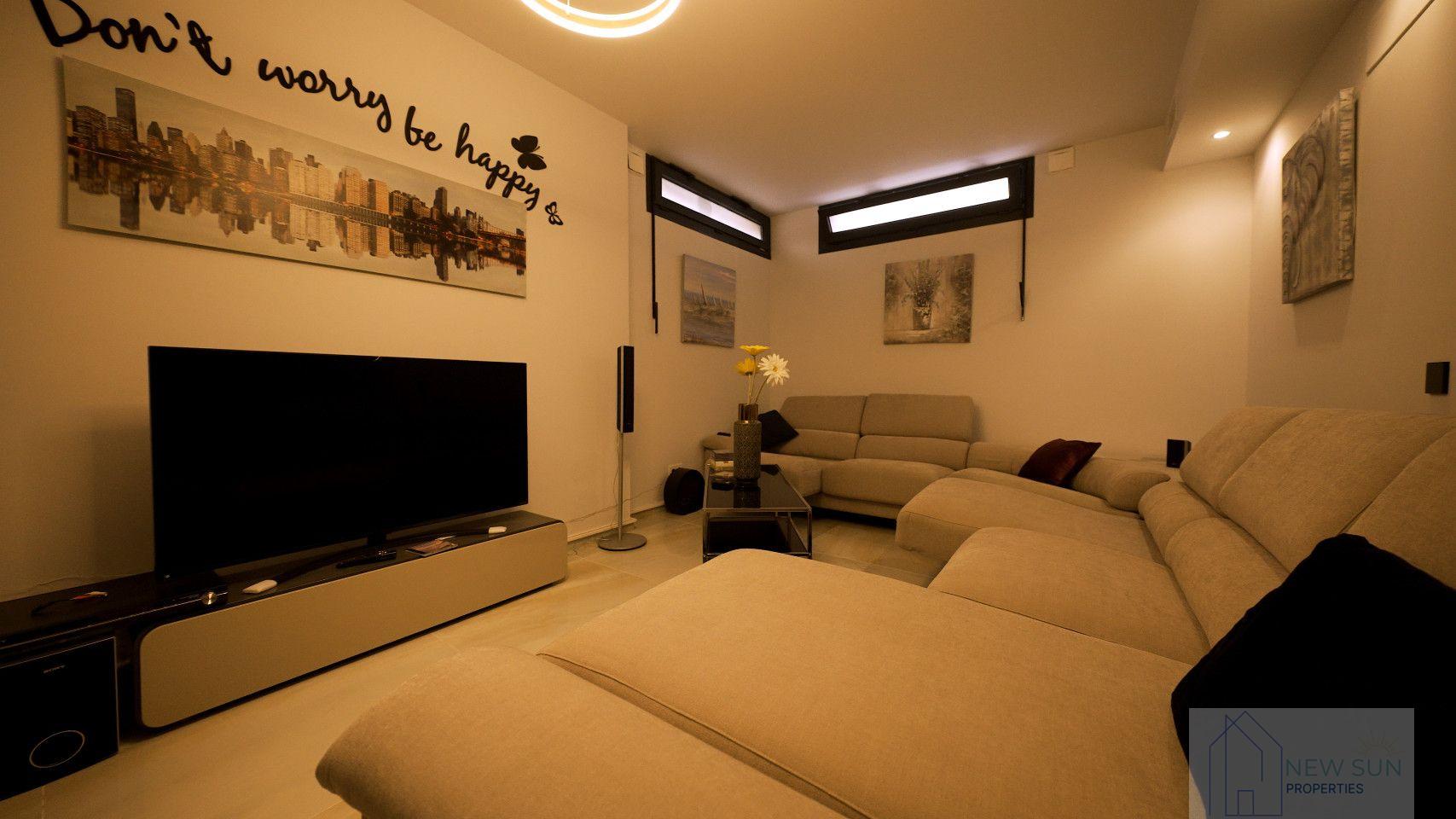 Venta de villa en Orihuela Costa