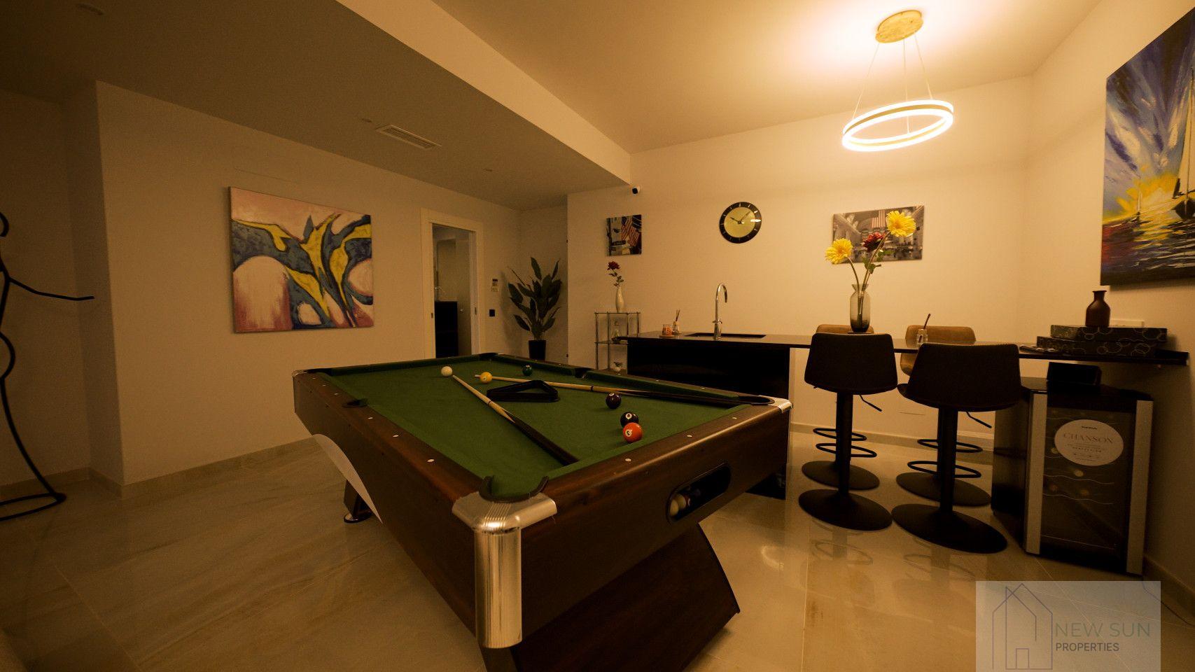 Venta de villa en Orihuela Costa