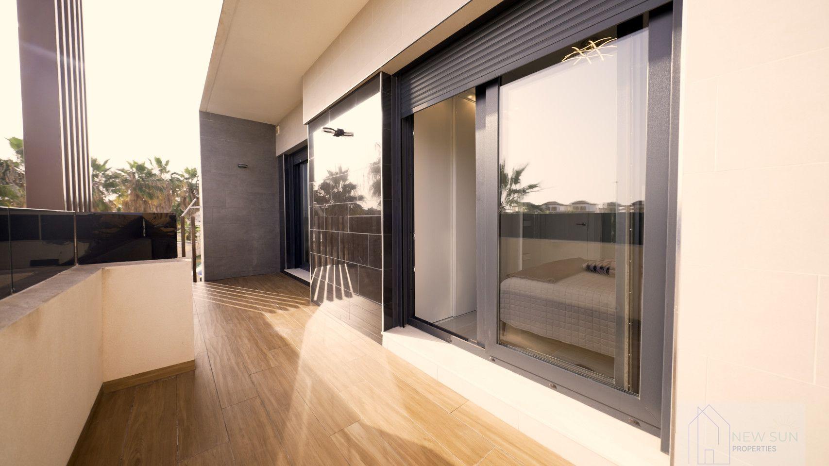 Venta de villa en Orihuela Costa