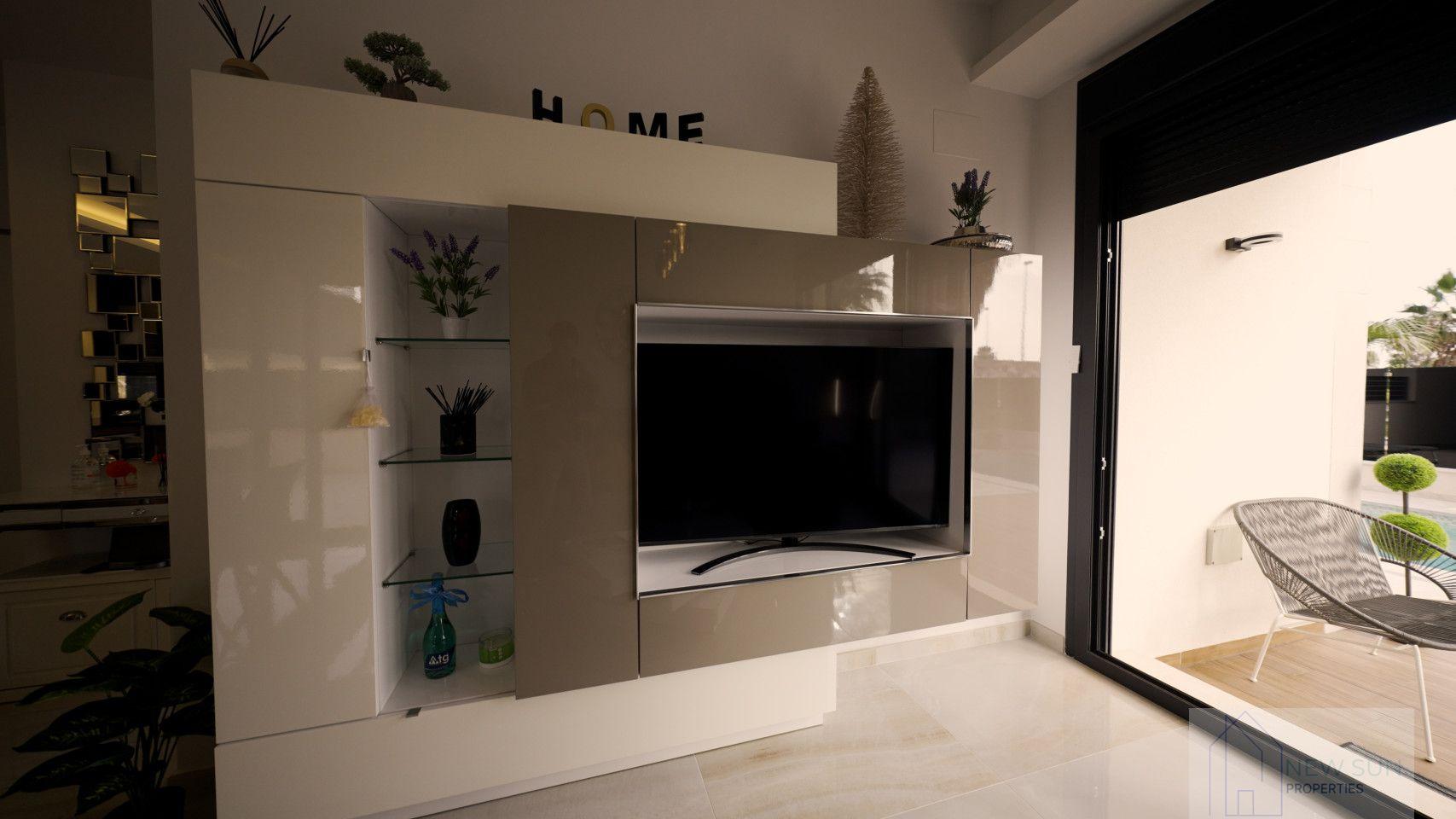 Venta de villa en Orihuela Costa