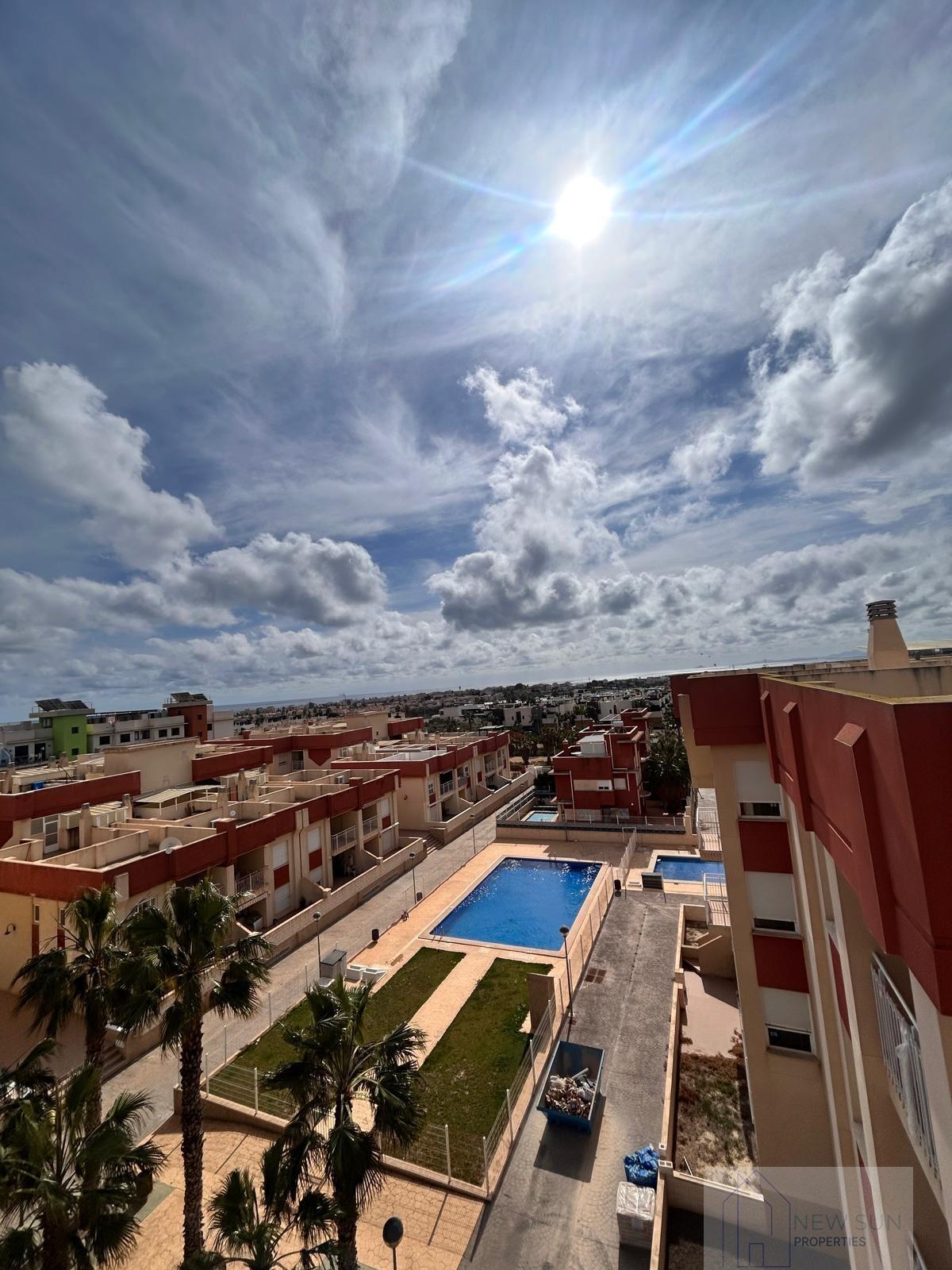 For sale of penthouse in Orihuela Costa