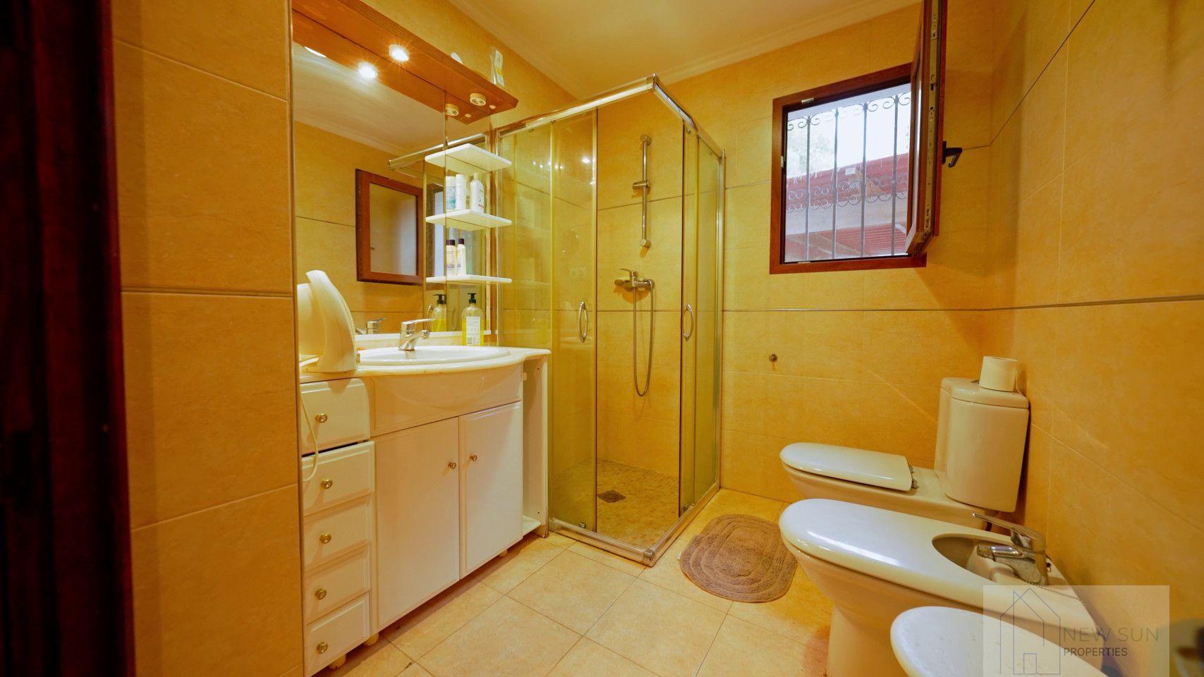 For sale of villa in Orihuela Costa