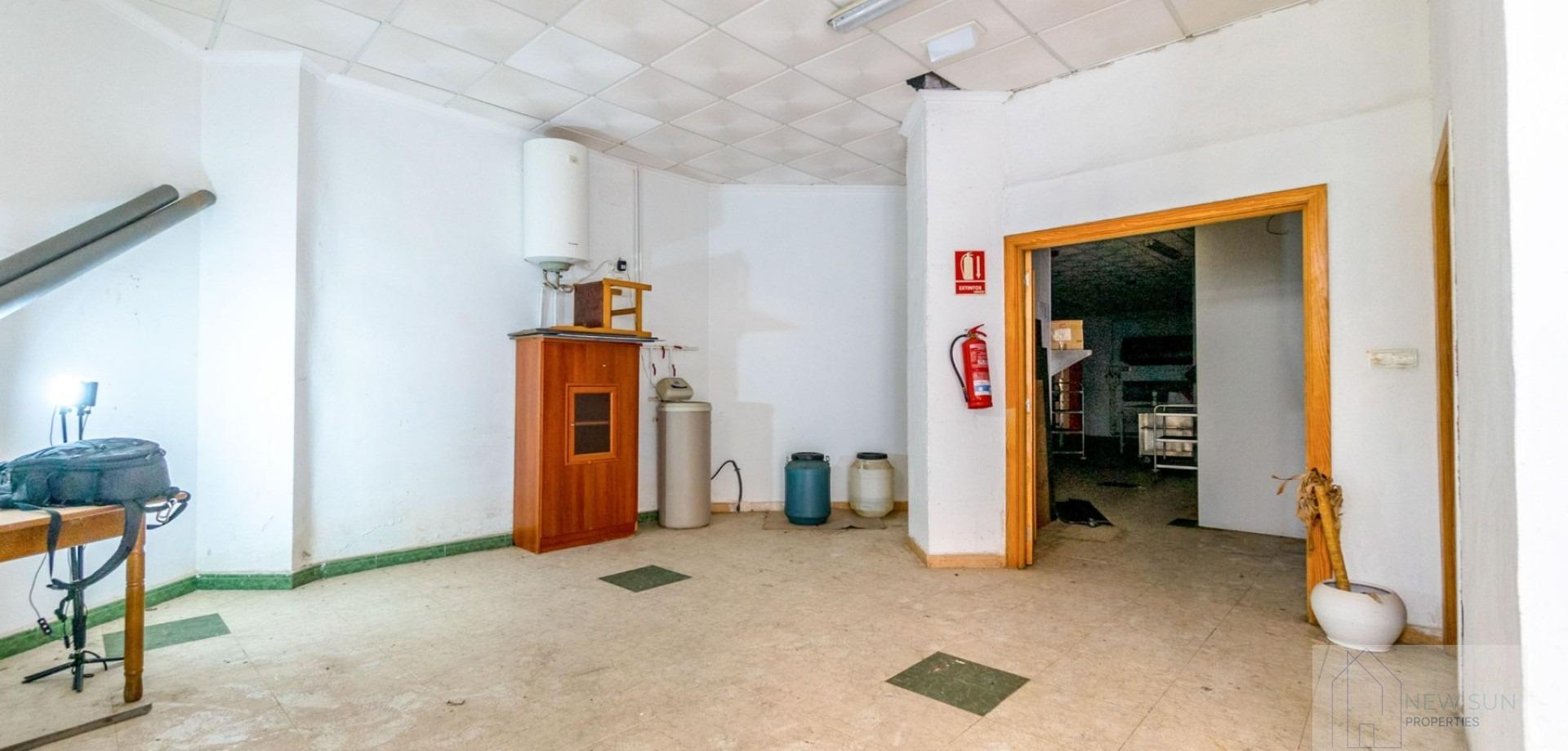 Venta de local en Torrevieja