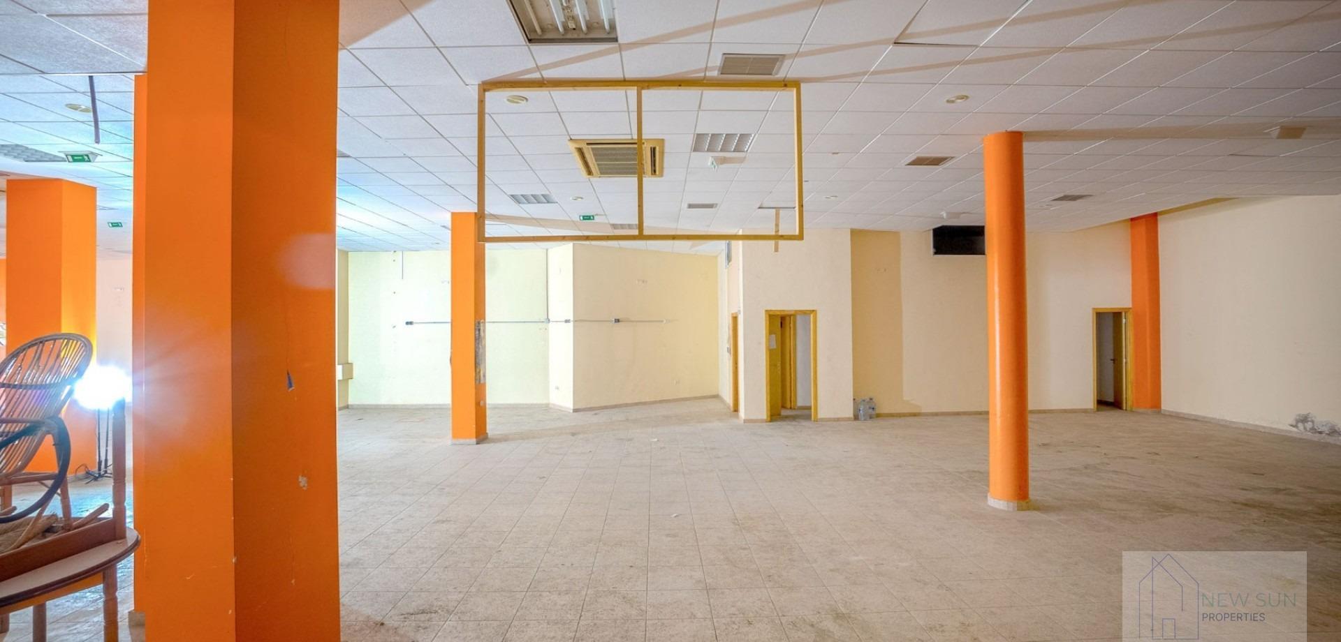 Venta de local en Torrevieja