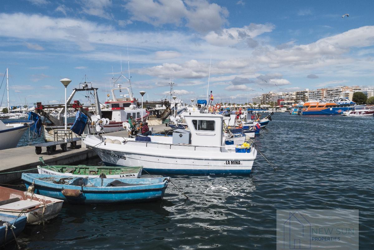 For sale of apartment in Santa Pola