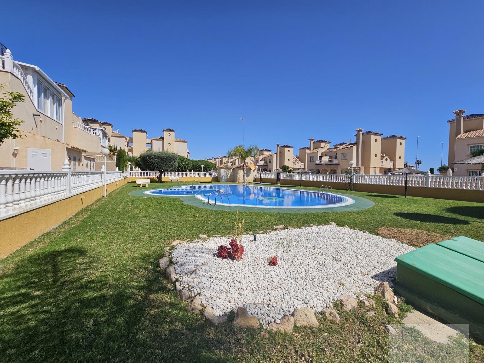 For sale of apartment in Orihuela Costa
