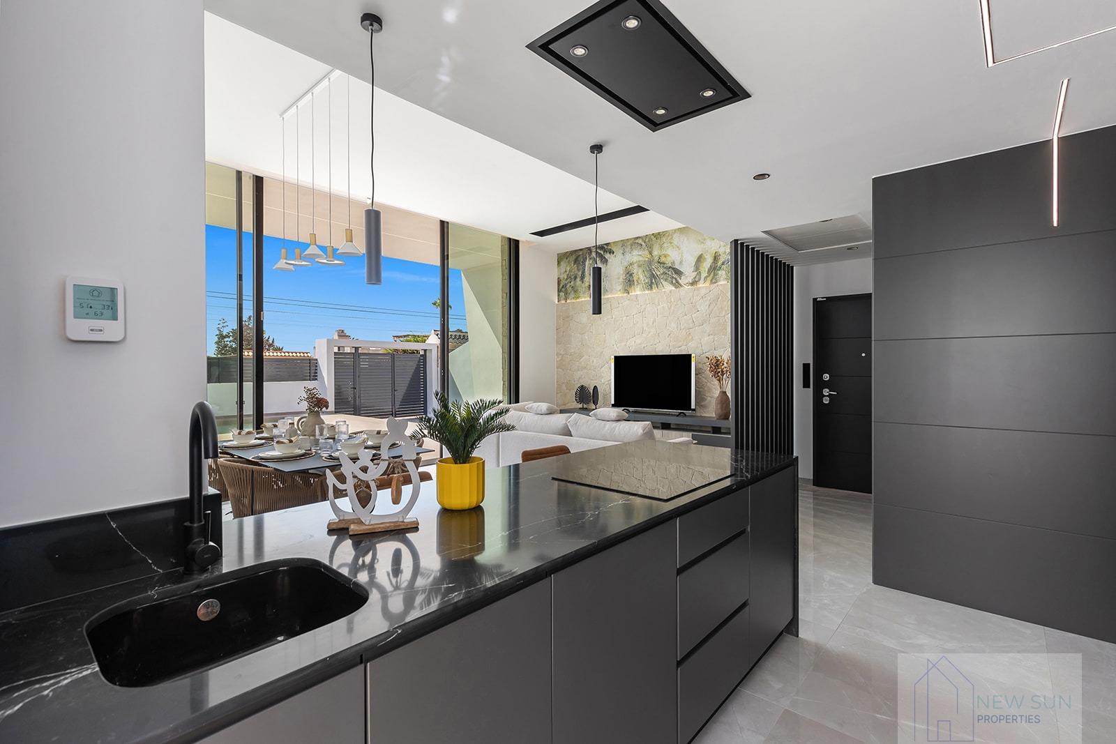 For sale of villa in Torrevieja