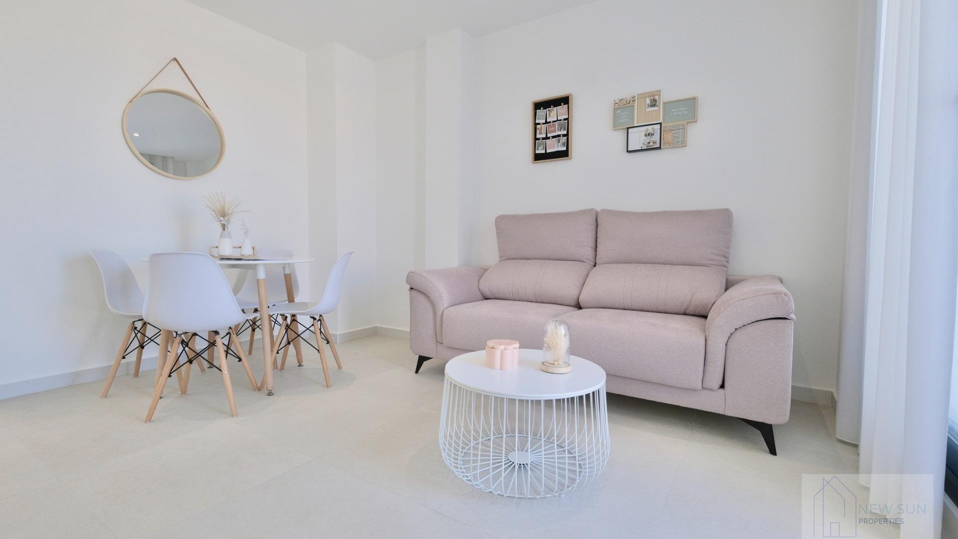 For sale of house in Guardamar del Segura