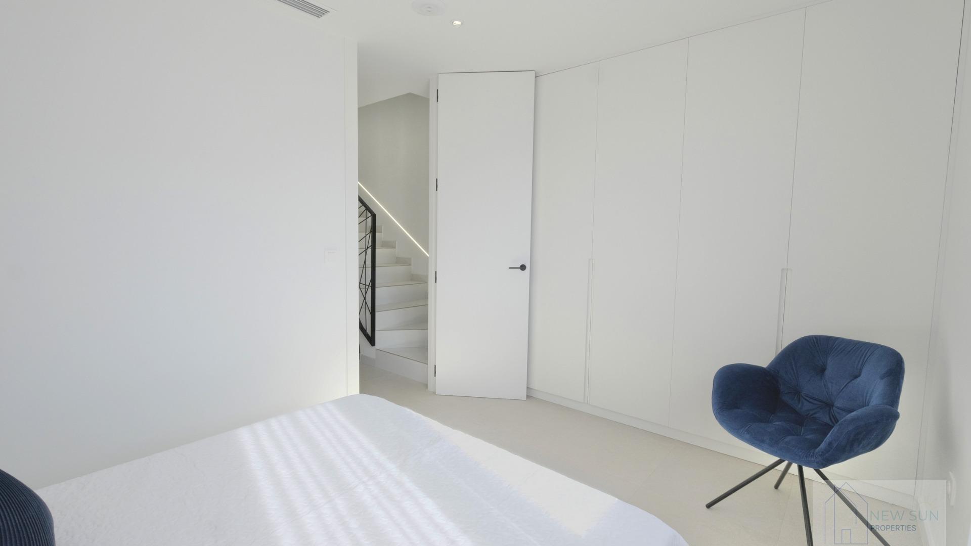 For sale of house in Guardamar del Segura