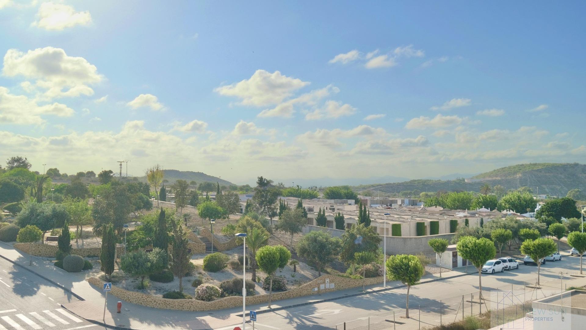 For sale of house in Guardamar del Segura