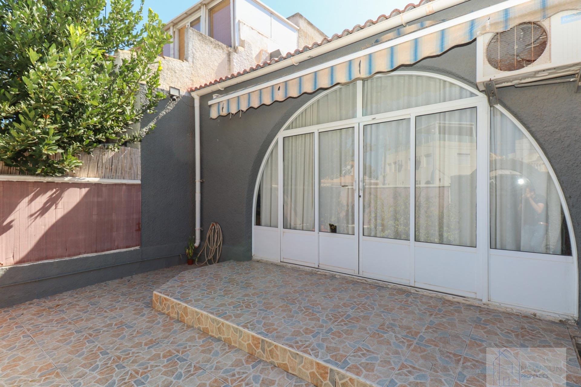 For sale of bungalow in Torrevieja