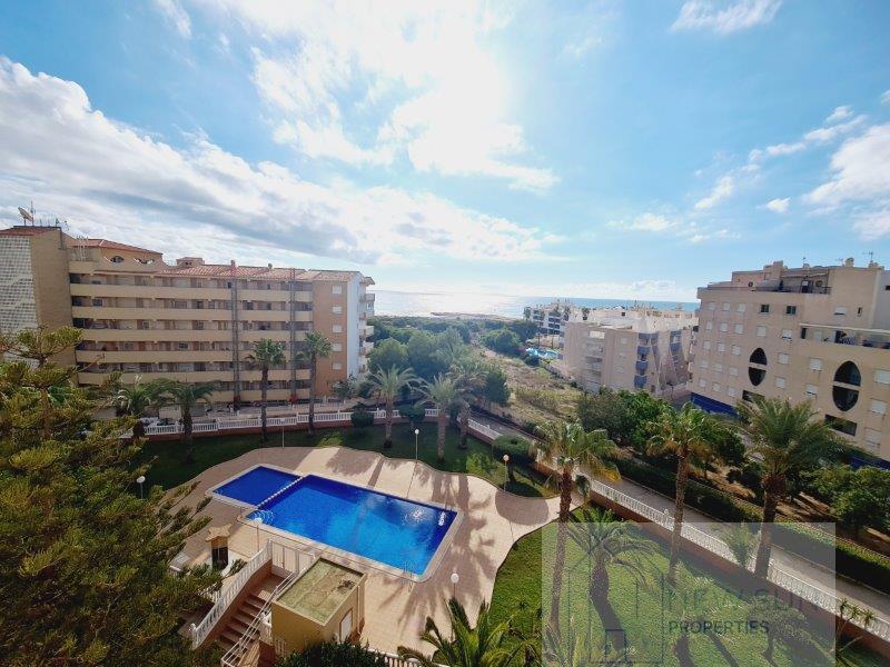 For sale of penthouse in La Mata