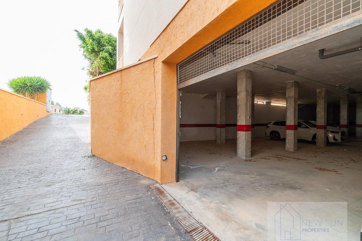 For sale of garage in Orihuela Costa