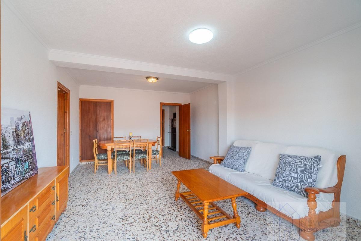 For sale of penthouse in Torrevieja