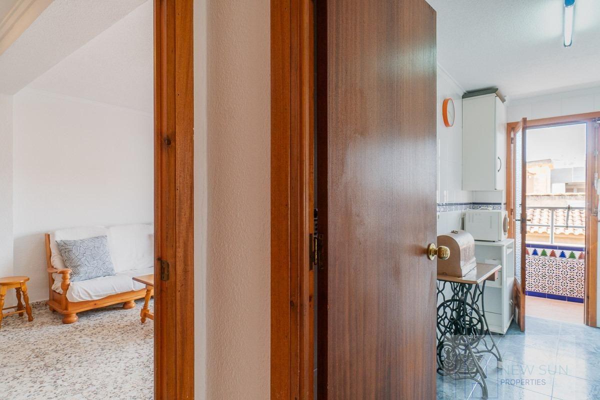 For sale of penthouse in Torrevieja