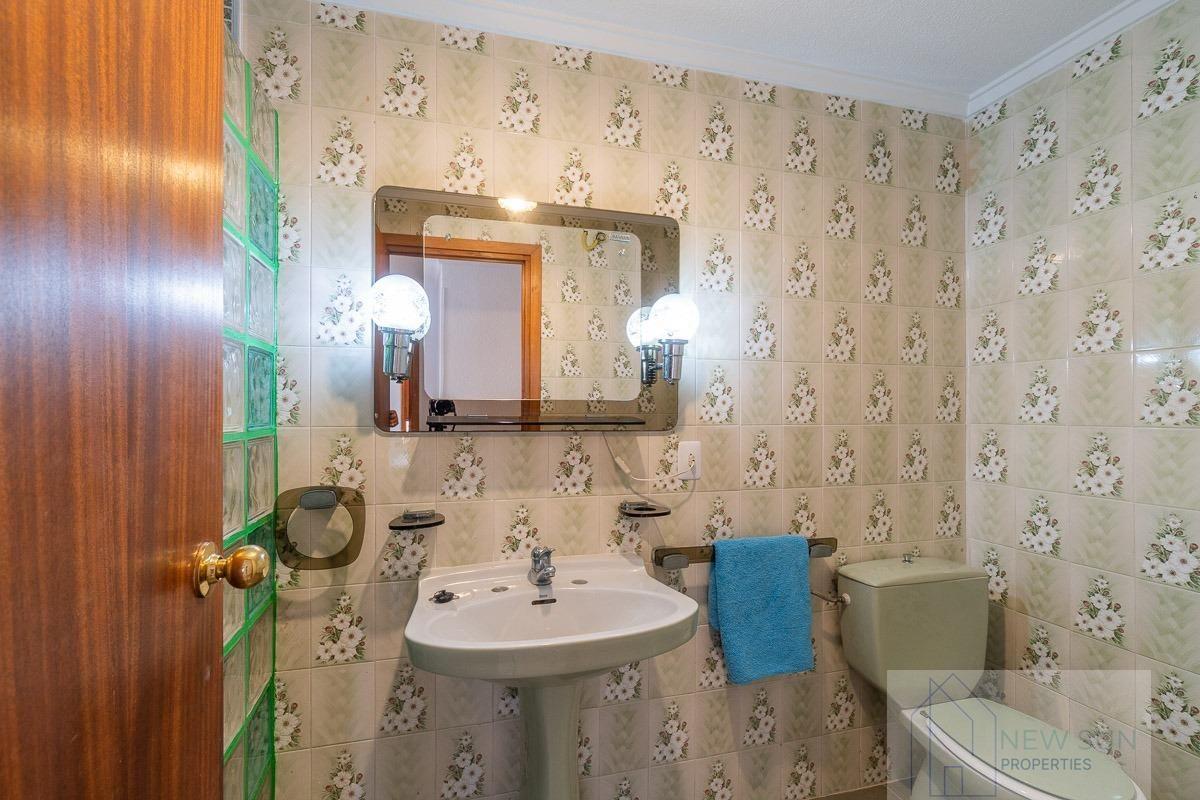 For sale of penthouse in Torrevieja