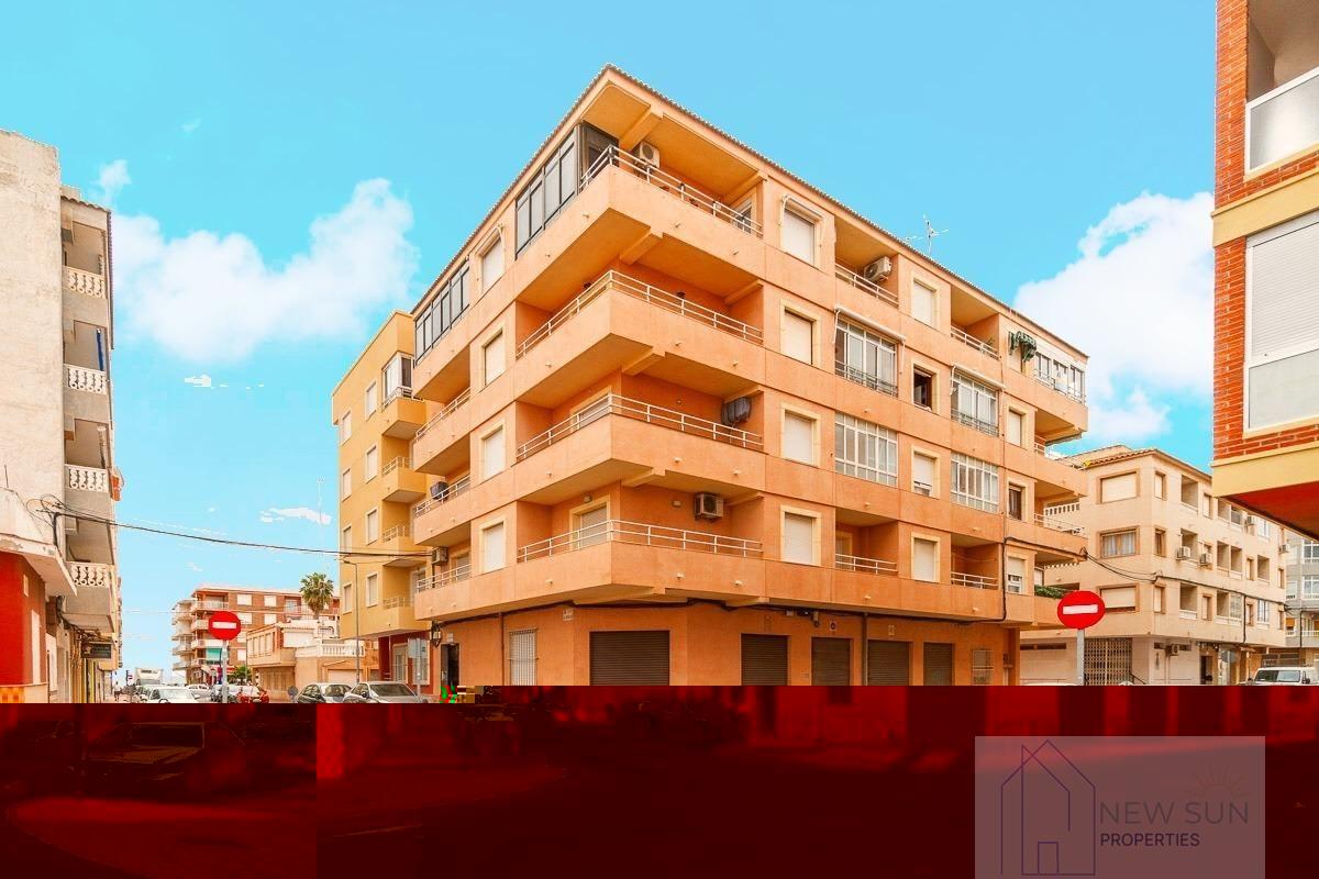 For sale of penthouse in Torrevieja